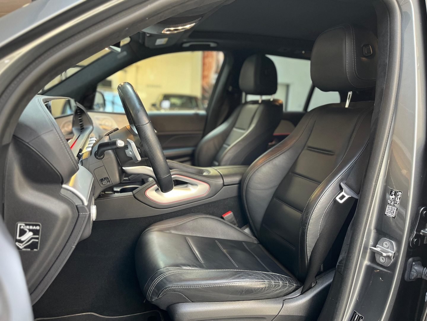 Mercedes-Benz GLE 400 d 4MATIC AMG Line — foto 3