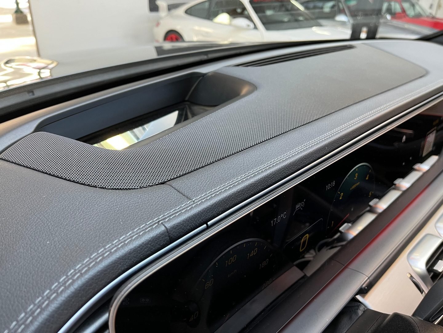 Mercedes-Benz GLE 400 d 4MATIC AMG Line — foto 8